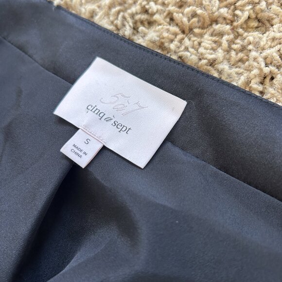 Cinq à Sept Silk with Velvet Trim Long Sleeve Faux Wrap Blouse Women's Size S - Picture 5 of 9